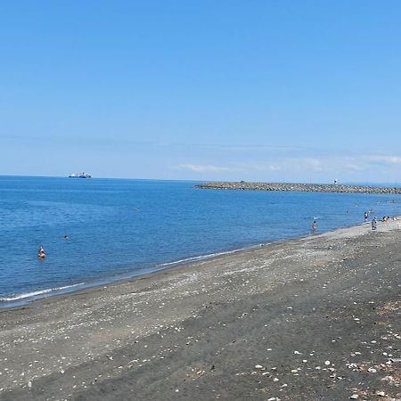 Hotel Ergo Batumi Zewnętrze zdjęcie